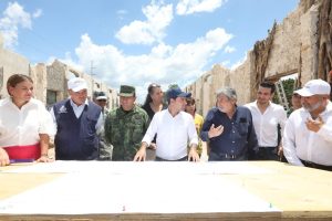 Vila Dosal pone en marcha trabajos de reconstrucción de calles en torno al gran parque La Plancha