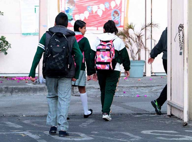 Termina el Ciclo escolar 2022-2023 y no se pueden retener boletas de calificación