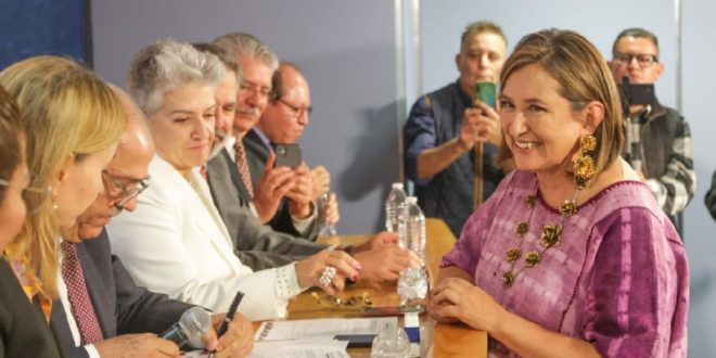 Xóchitl Gálvez se registra para participar en proceso por la candidatura presidencial