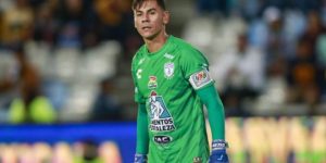 Pachuca anunció la salida de Oscar Ustari