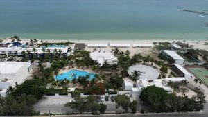 El balneario del Isstey en el puerto de Yucalpetén recibe de nuevo a las familias yucatecas