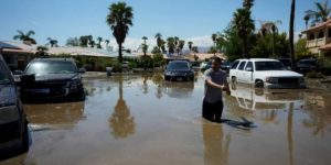 Por el ciclón “Hilary” cancelan vuelos y declaran estado de emergencia en California