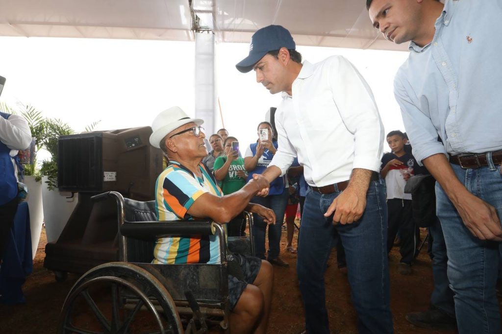 En equipo se combate la pobreza en Yucatán