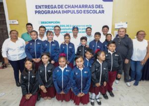 Los apoyos del Gobierno del Estado llegan para beneficiar a los habitantes de Kinchil