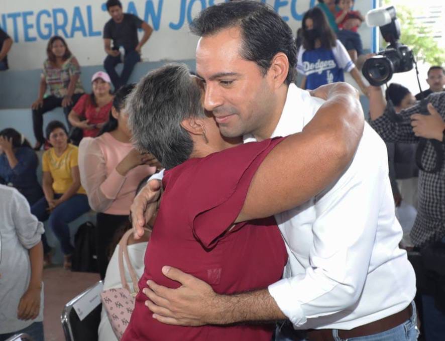 Familias del sur de Mérida gozan de certeza patrimonial gracias al apoyo del Gobernador Mauricio Vila Dosal