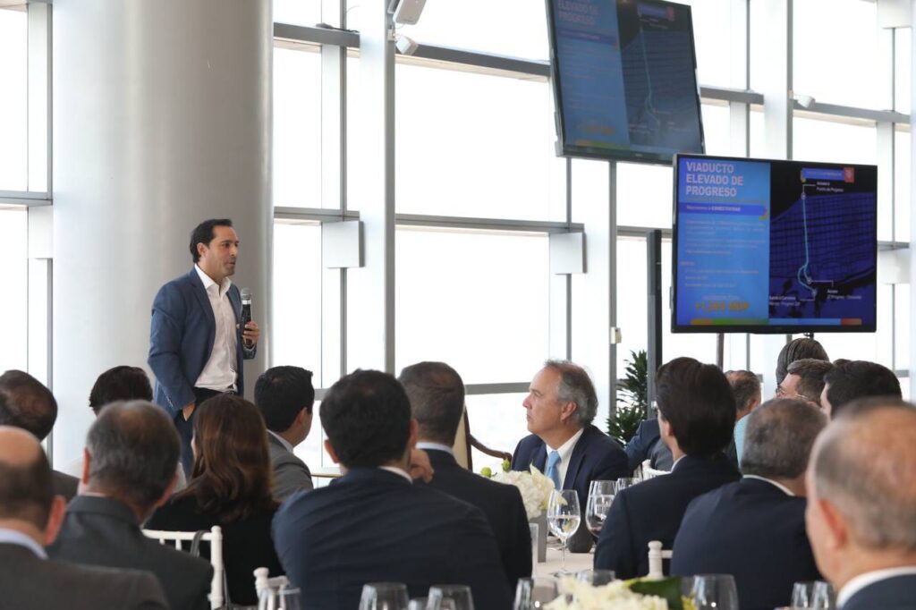 Presenta el Gobernador Mauricio Vila Dosal ante ejecutivos de HSBC México las obras y planes que se están llevando a cabo en Yucatán para detonar sus capacidades