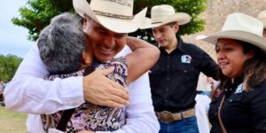 Renán Barrera se mantiene arriba en las encuestas tras confirmarse al candidato de Morena