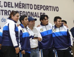 Entrega el Gobernador Mauricio Vila Dosal distintivos del Premio Estatal del Deporte y Mérito Deportivo Yucateco 2023 en reconocimiento del talento yucateco