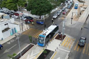 El Gobernador Mauricio Vila Dosal realizó el primer recorrido de prueba del Ie-tram
