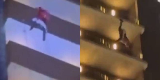 Drama navideño, Santa Claus intenta sorprender a niños y cae de edificio; muere frente a su hijo