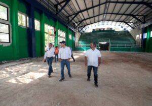 Avanza modernización de la Unidad Deportiva “Benito Juárez García”