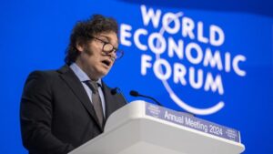 Milei advierte en Davos que el “Occidente está en peligro” por el socialismo