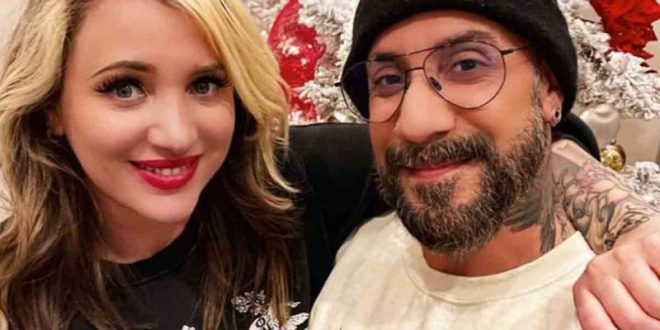 AJ de los Backstreet Boys se divorcia tras un año separado de su esposa
