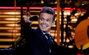 En duda concierto de Luis Miguel en Ecuador por la ola de violencia