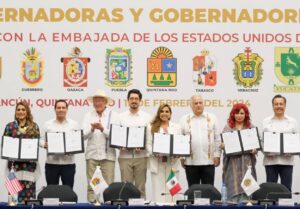 Suma de voluntades y visión de largo plazo, claves para impulsar el crecimiento de la región Sur-Sureste y de México, Gobernador Mauricio Vila Dosal
