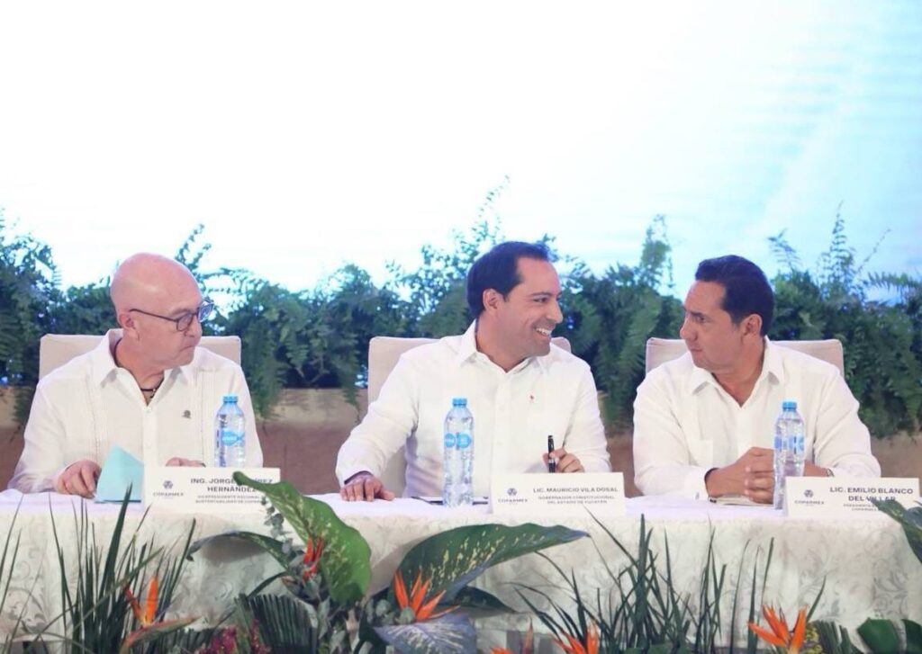 Encabeza el Gobernador Mauricio Vila Dosal la toma de compromiso del nuevo Consejo directivo de la Coparmex de Mérida