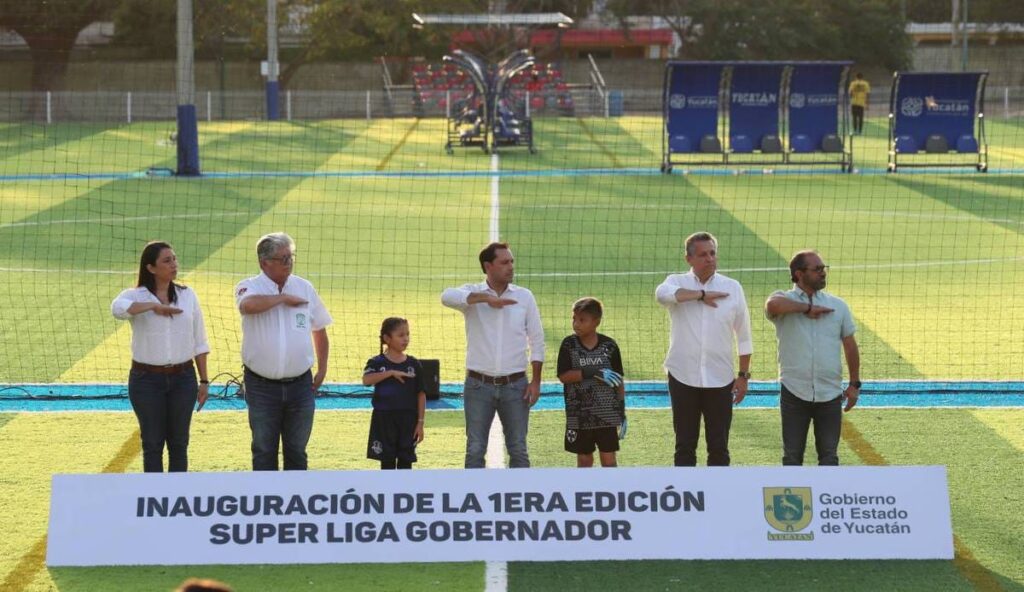 Inaugura Vila Dosal la primera edición de la Super Liga Gobernador 2024