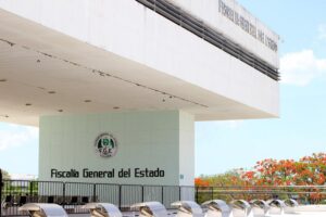 La FGE de Yucatán imputa cargos por maltrato animal y agresor se queda en prisión