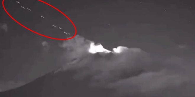 Ven un OVNI en el Popocatépetl, el monitoreo en vivo muestra objeto luminoso encima del cráter