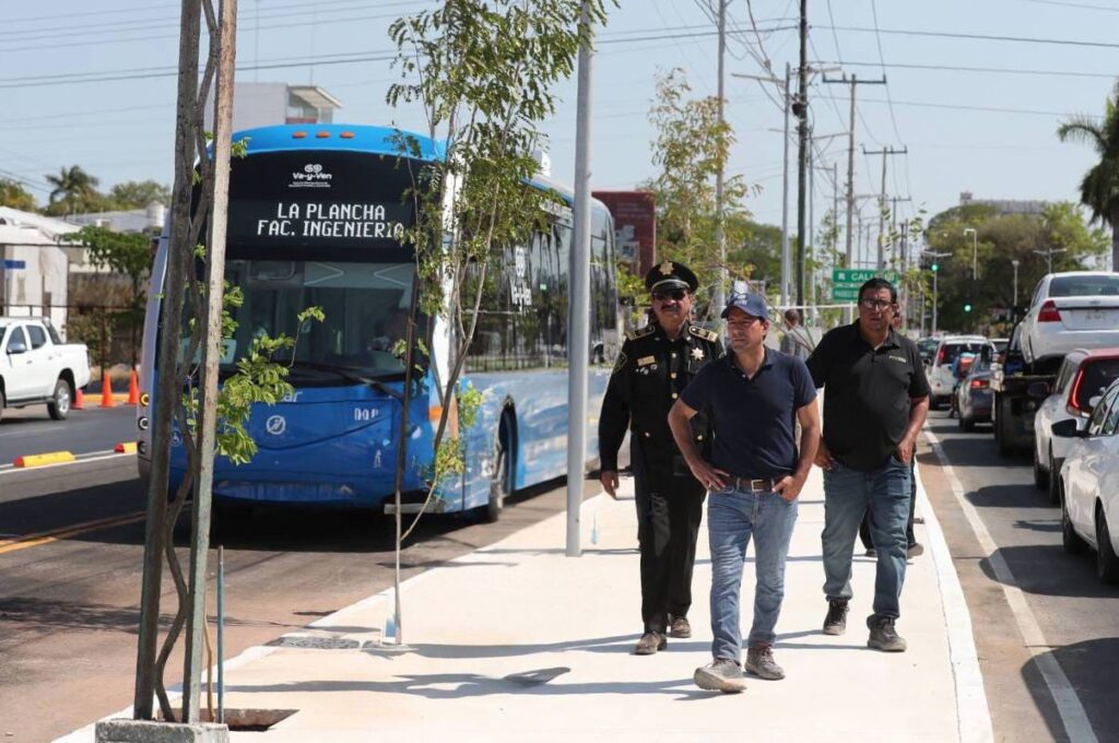 Vila Dosal supervisó el recorrido de la nueva ruta Facultad de Ingeniería del Ie-tram que próximamente entrará en operación
