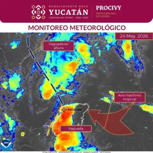 Imagen satelital del clima con vaguadas y aire marítimo tropical sobre la península de Yucatán